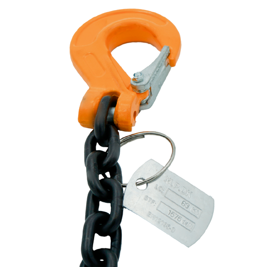 Lashing chain 10 mm x 5 mtr fitted with clevis latch hooks each end. Gr. 80. LC 6300 daN T MBL 12,6 T. XLP